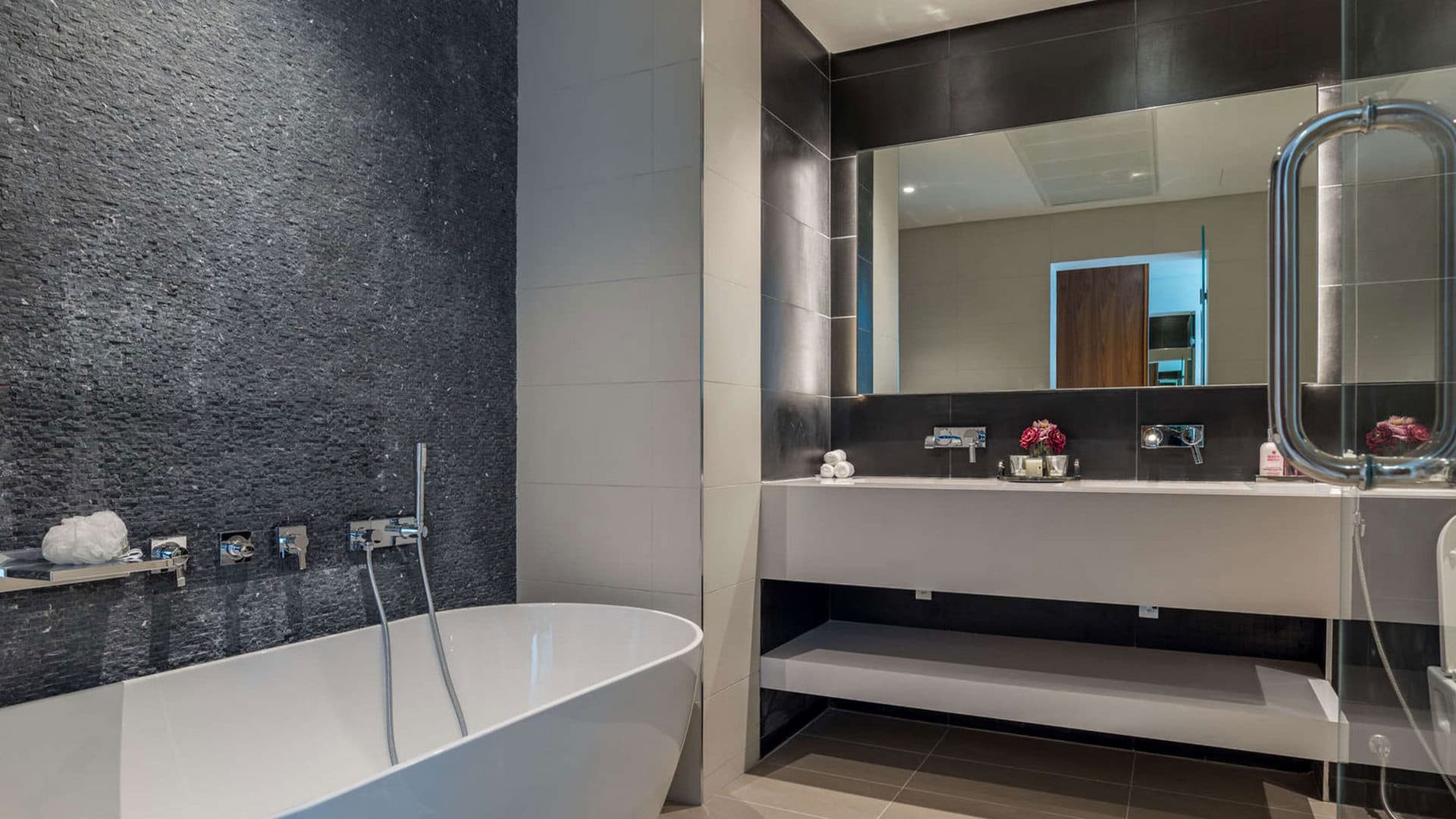 Penthouse in MARINA GATE in Dubai Marina, UAE 4 bedrooms, 307 sq.m.