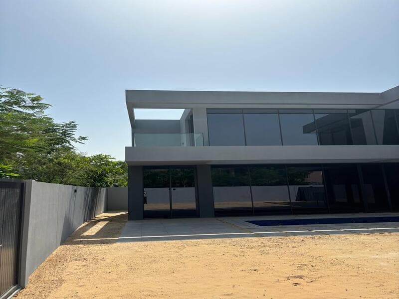 Villa in Tilal City, Sharjah, UAE 4 bedrooms, 443.13 sq.m.